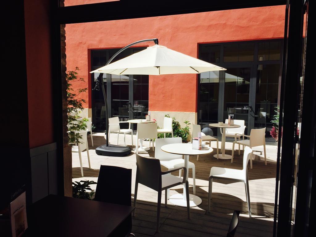The Book Factory Hostel Valladolid Exterior foto