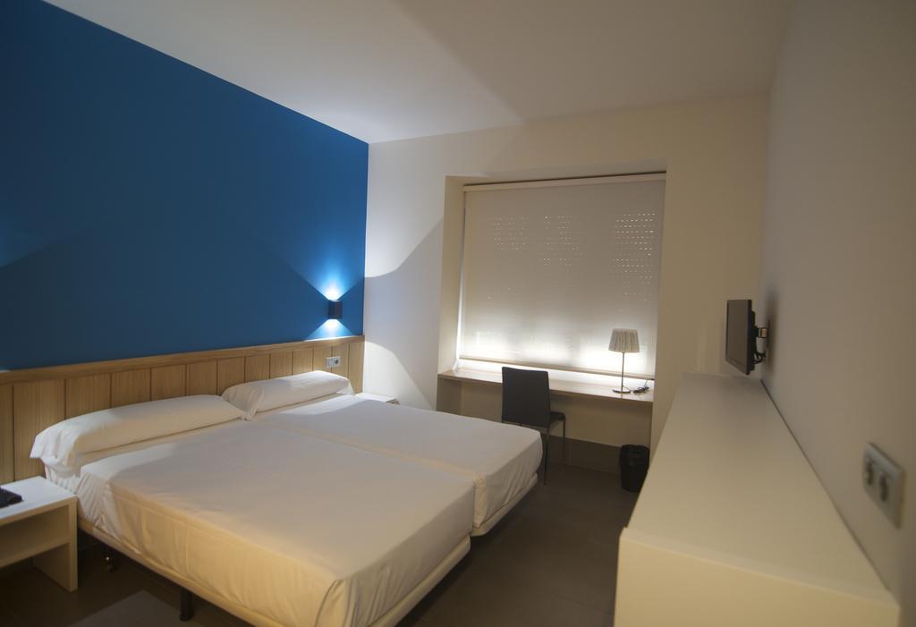 The Book Factory Hostel Valladolid Zimmer foto